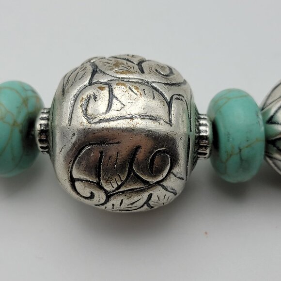 Chico's Silver And Blue Beaded Necklace Chunky Runway Statement 44 Inch Adj. - Picture 4 of 9